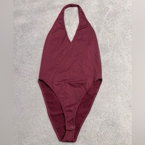 HALTER V NECK SCOOP BACK SNAP BODYSUIT